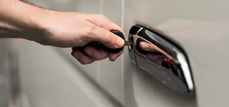Why Choose Our Auto Locksmith Team in Waterbury, CT?
