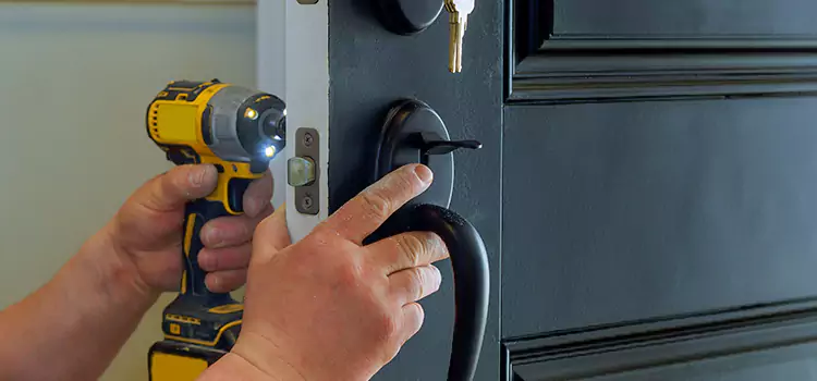 Locksmith Emergency Service Waterbury